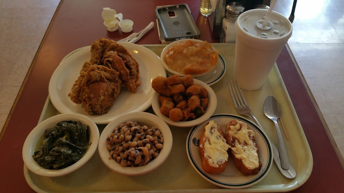 Kleer-Vu Lunchroom-8